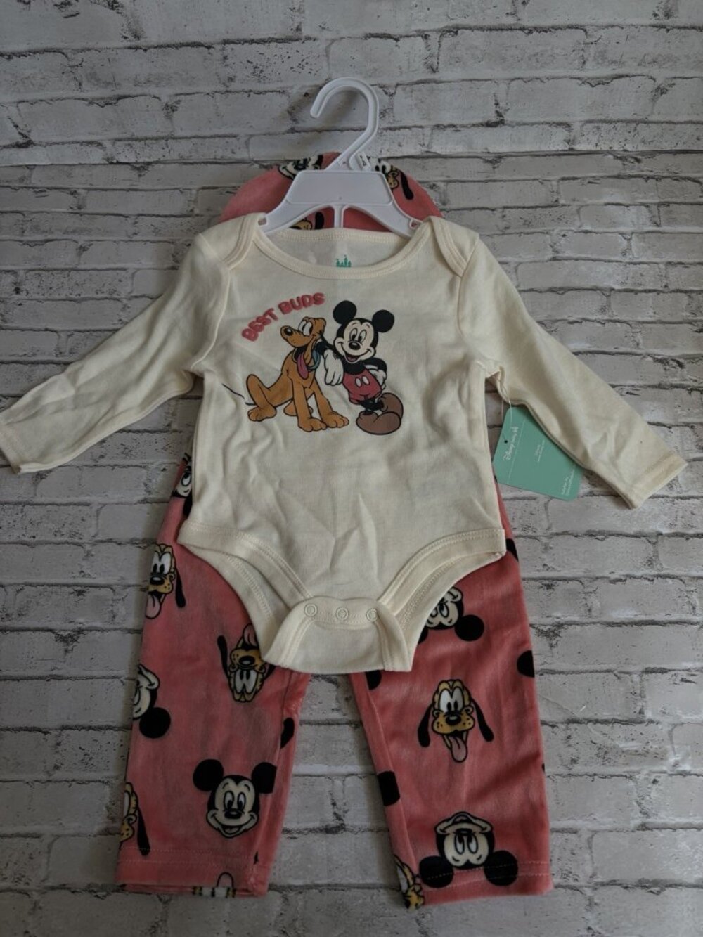 Disney Baby Mickey & Pluto Girls 3 Piece Set Bodysuit, Pants, Hat Size 6/9mo NWT